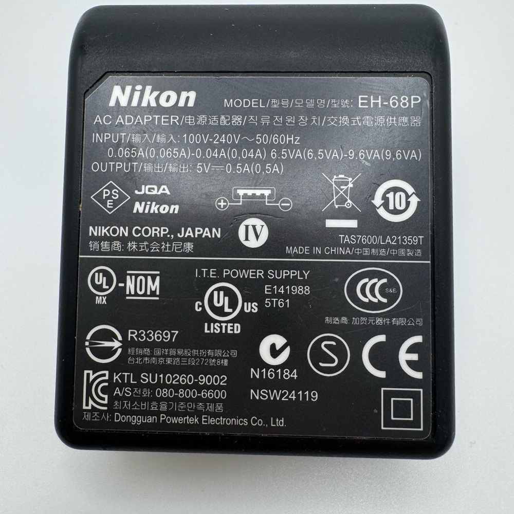 Genuine Nikon EH-68P AC Adapter Charger for Nikon COOLPIX S4000 S6000 S8000